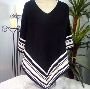 New York & Company Black and Cream Poncho | Ladies medium